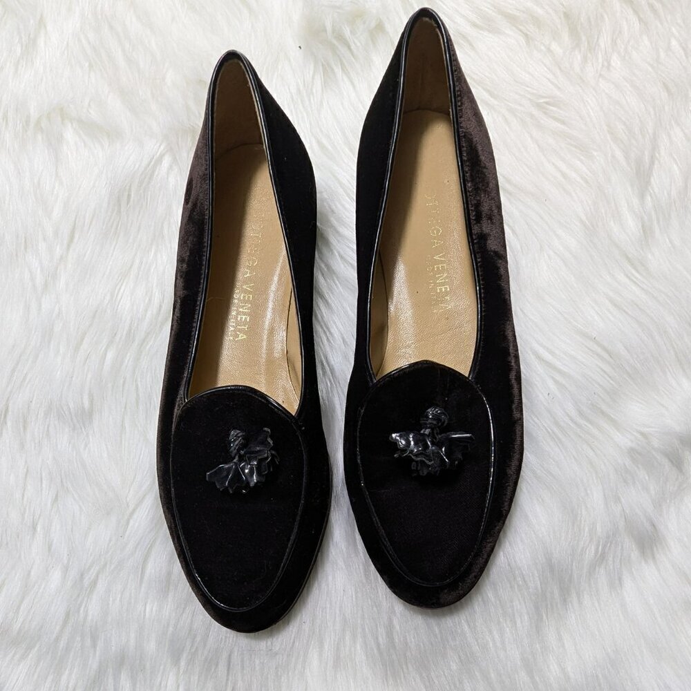 Bottega Veneta Velvet Butterfly Loafers size 7.5